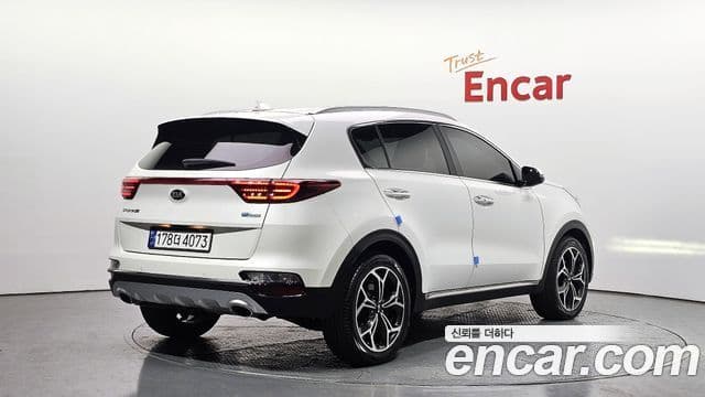 Kia Sportage The Bold 2020 — фото 2 из 20