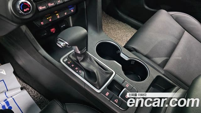 Kia Sportage The Bold 2020 — ფოტო 9/20