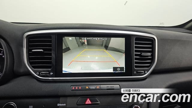 Kia Sportage The Bold 2020 — ფოტო 17/20