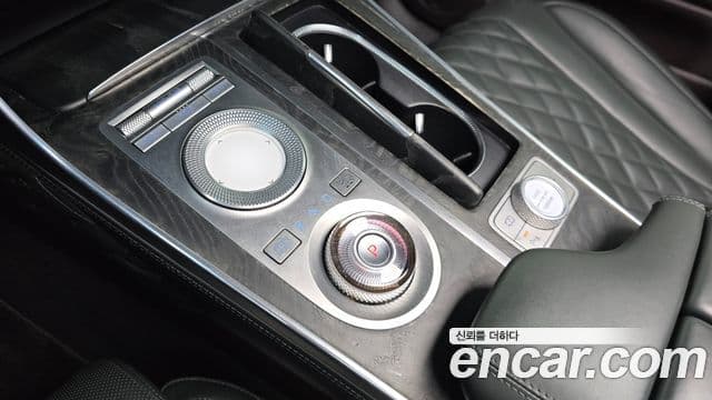 Genesis GV80 2021 — Şəkil 9/20