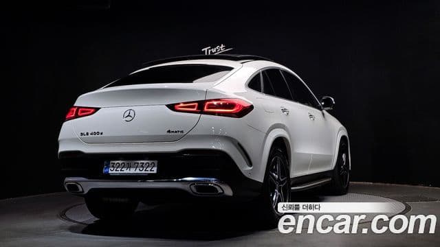 Mercedes-Benz GLE-Class 2020 — Şəkil 2/20