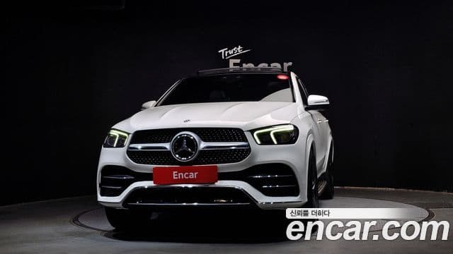 Mercedes-Benz GLE-Class 2020 — Şəkil 3/20