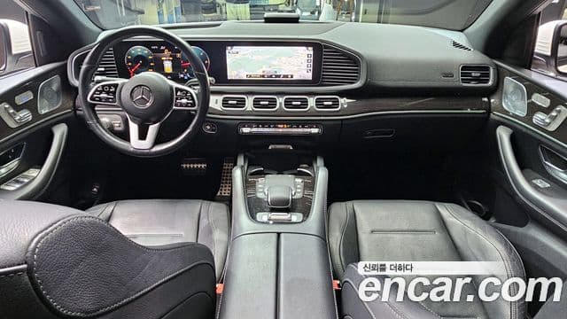 Mercedes-Benz GLE-Class 2020 — Şəkil 7/20