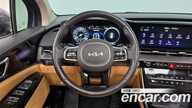 Kia Carnival 2023 — Şəkil 13/20