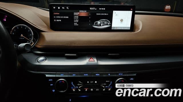 Genesis G80 2021 — ფოტო 14/20