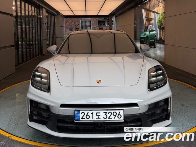 Porsche Panamera 2025 — ფოტო 4/13