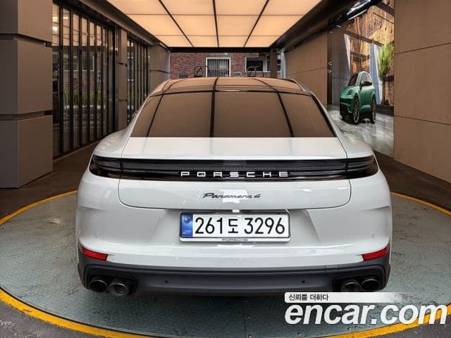 Porsche Panamera 2025 — ფოტო 6/13