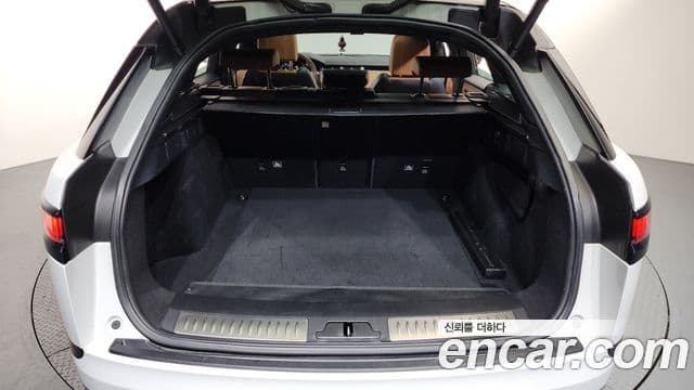 Land Rover Range Rover Velar 2018 — ფოტო 20/20