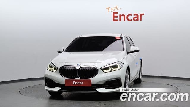BMW 1 Series 2020 — Photo 2/20