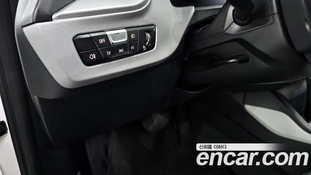 BMW 1 Series 2020 — Photo 16/20