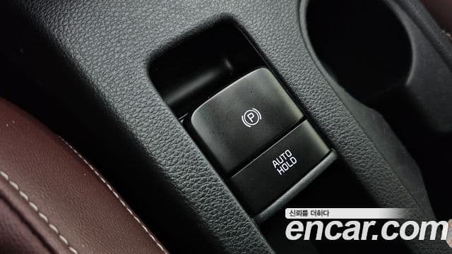 Kia Seltos 2019 — Şəkil 18/20