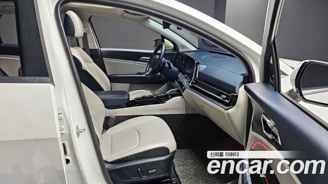 Kia Sportage 2021 — Фото 11/20