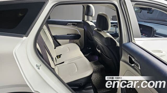 Kia Sportage 2021 — Фото 12/20