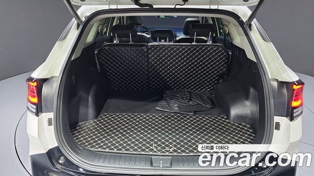 Kia Sportage 2021 — Фото 20/20