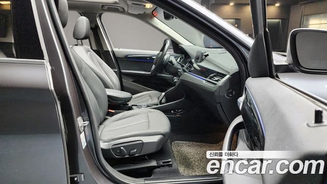 BMW X1 2022 — фото 10 из 20