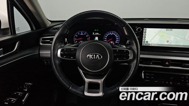Kia K5 2021 — Фото 14/20