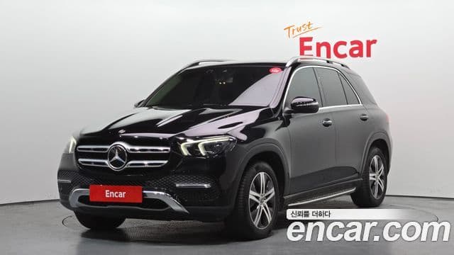 Mercedes-Benz GLE-Class 2019 — ფოტო 6/20