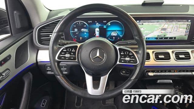 Mercedes-Benz GLE-Class 2019 — ფოტო 20/20