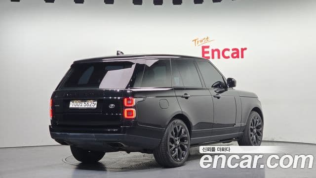 Land Rover Range Rover 2020 — Photo 1/20
