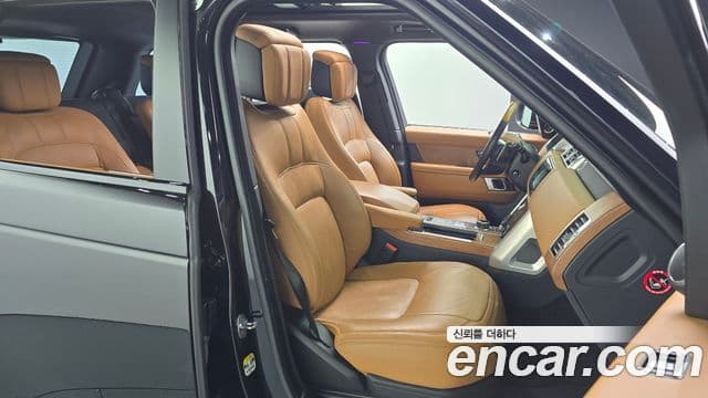 Land Rover Range Rover 2020 — Photo 13/20