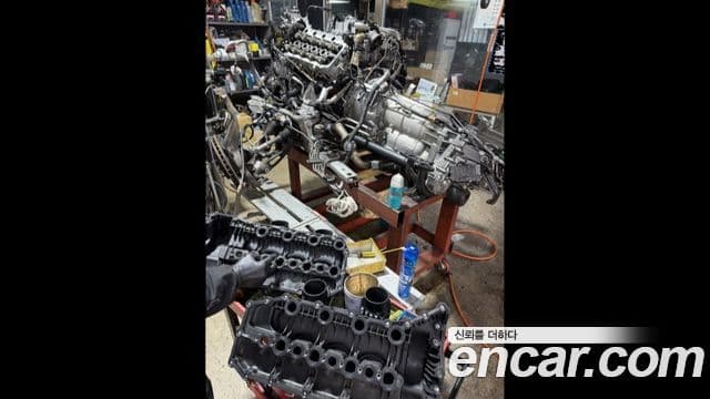 Land Rover Range Rover 2020 — Photo 18/20