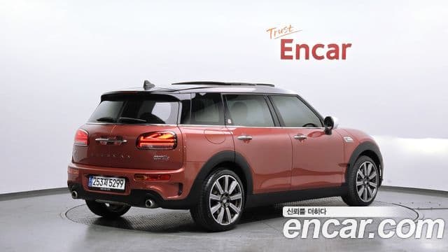 Mini Cooper S Clubman 2023 — Şəkil 2/20