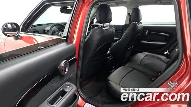 Mini Cooper S Clubman 2023 — Şəkil 12/20