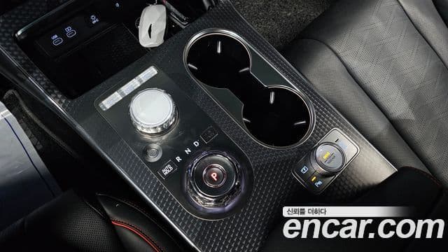Genesis GV80 Coupe 2024 — ფოტო 9/20