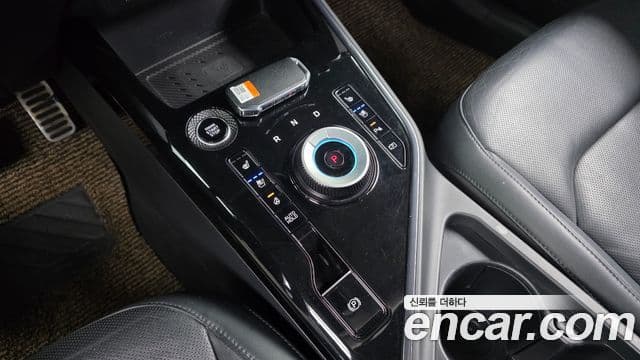 Kia Niro 2022 — фото 9 из 20
