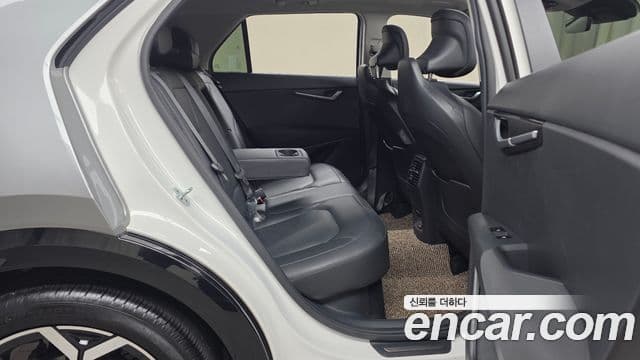 Kia Niro 2022 — Şəkil 12/20