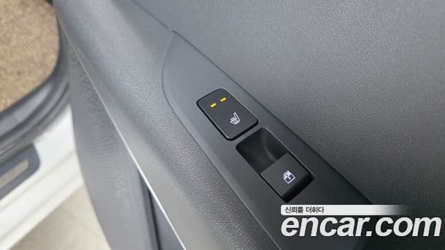 Kia Niro 2022 — Şəkil 18/20