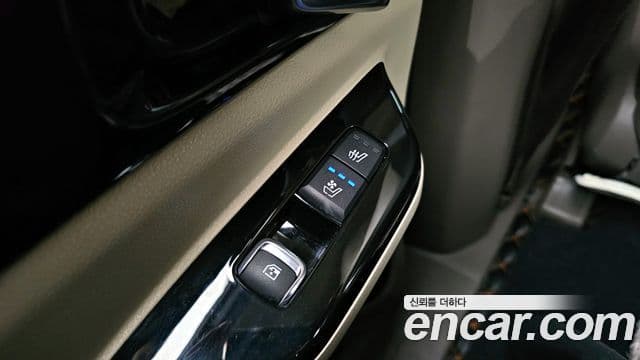 Kia Carnival 2021 — Şəkil 17/20