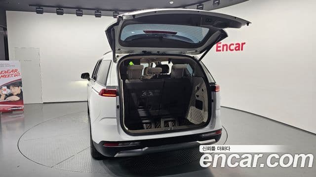 Kia Carnival 2021 — Şəkil 20/20