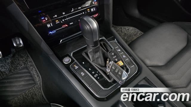 Volkswagen Arteon 2023 — Şəkil 9/20
