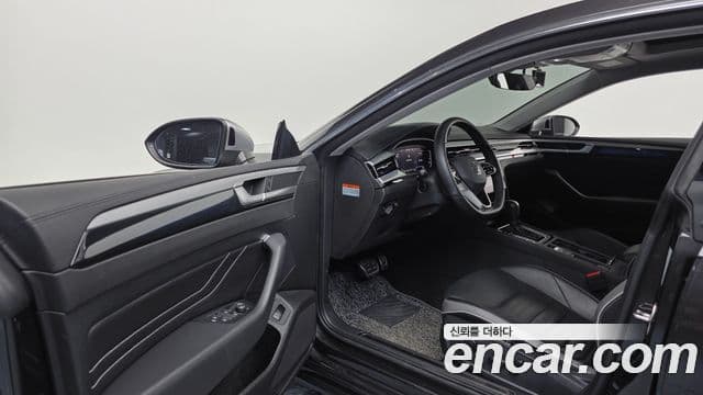 Volkswagen Arteon 2023 — Şəkil 10/20
