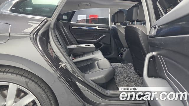 Volkswagen Arteon 2023 — Şəkil 12/20
