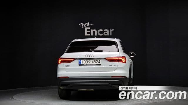 Audi Q3 2023 — ფოტო 4/20