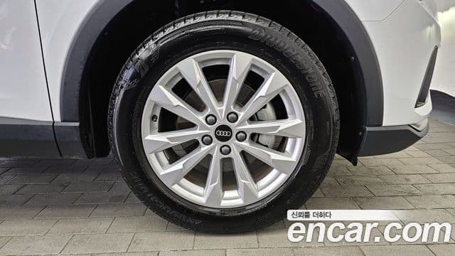 Audi Q3 2023 — фото 5 из 20
