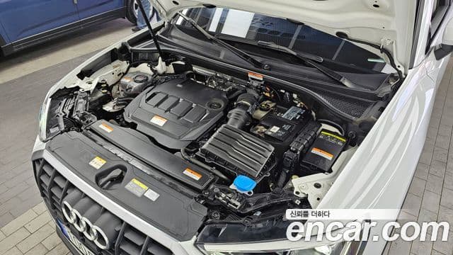 Audi Q3 2023 — ფოტო 6/20