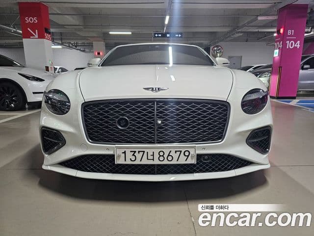 Bentley Continental GT 2025 — Photo 19/20