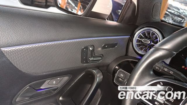 Mercedes-Benz A-Class 2022 — Şəkil 16/20