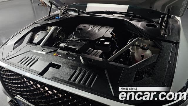 Genesis GV70 2022 — ფოტო 5/20