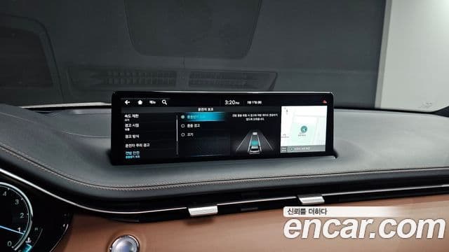 Genesis GV70 2022 — фото 14 из 20