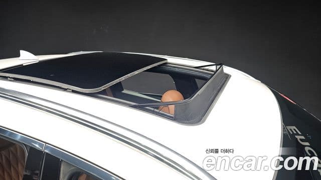 Genesis GV70 2022 — фото 18 из 20