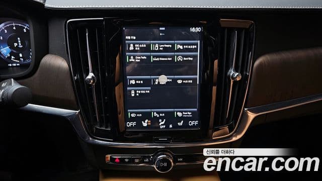 Volvo S90 2020 — ფოტო 14/20