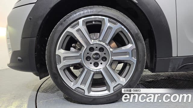 Mini Cooper S Countryman 2023 — Şəkil 5/20