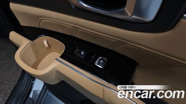 Kia Sorento 2023 — Şəkil 18/20