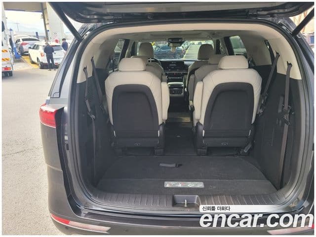 Kia Carnival 2022 — Фото 4/17