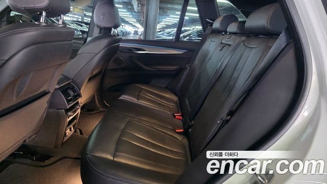 BMW X5 2018 — Photo 15/20
