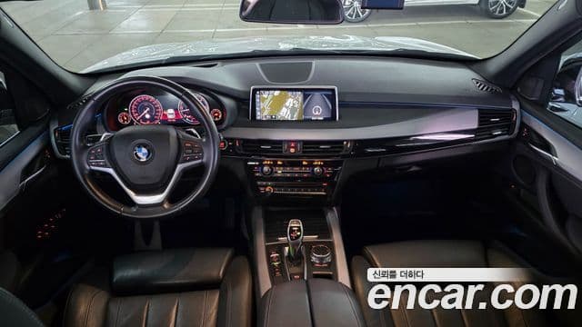 BMW X5 2018 — Photo 16/20